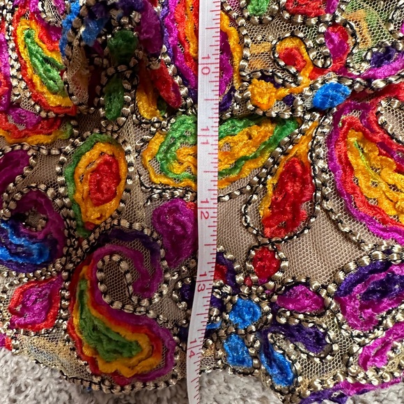 Tula Rosa - Picture 3 of 4